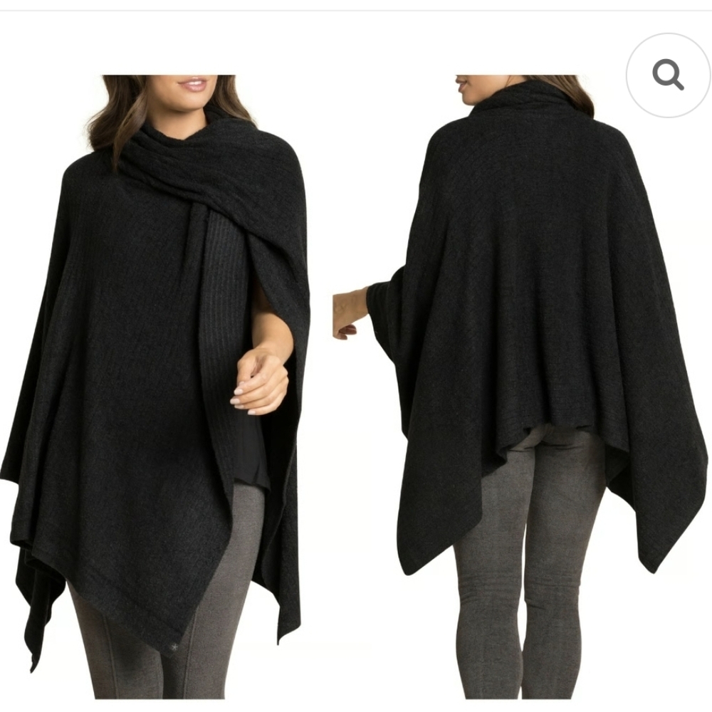 Barefoot Dreams Black Wrap 0/S NWT